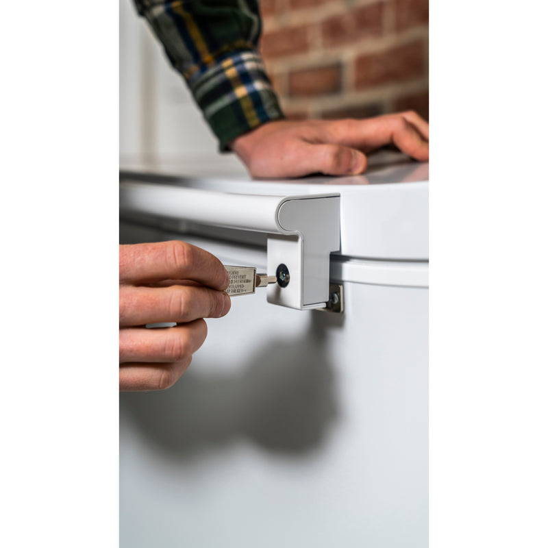 8.7 cu. ft. Manual Defrost Chest Freezer in White